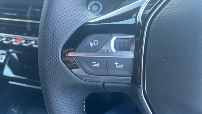 Peugeot 208 1.2 100 Turbo GT 5dr Petrol Hatchback - Image 17